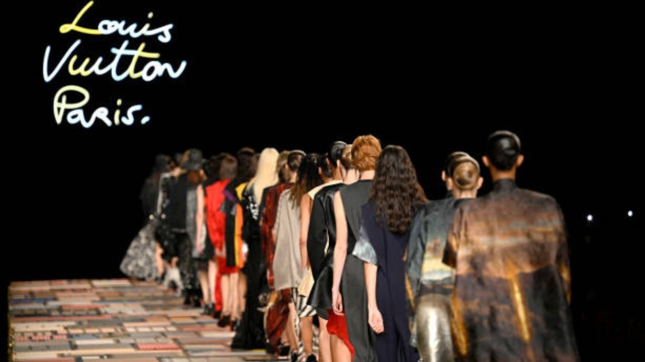 Louis Vuitton reinventa a moda como arte sob a direção de Nicolas Ghesquière