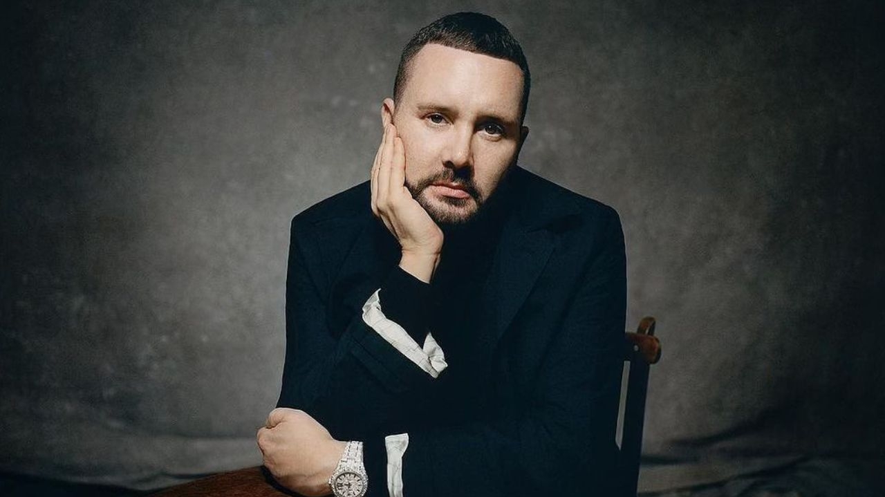 Kim Jones deixa o cargo de diretor artístico da Fendi