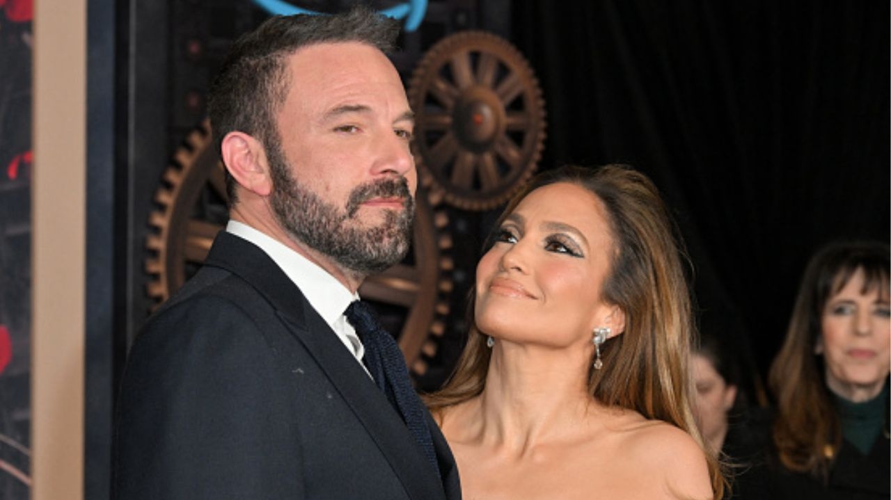 Fontes revelam que Jennifer Lopez não queria se divorciar de Ben Affleck
