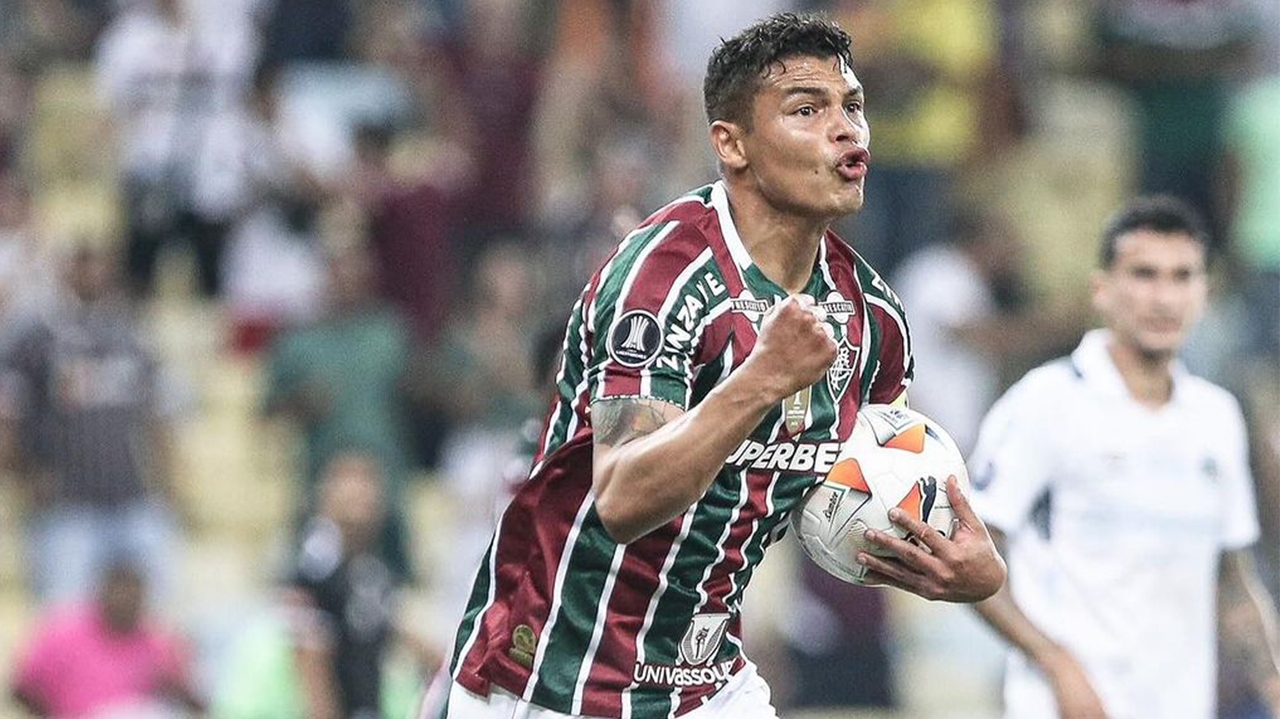 Thiago Silva não joga o Fla-Flu: lesão impede zagueiro de entrar em campo