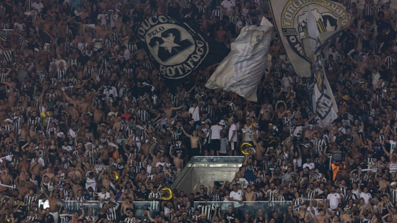 Botafogo pode quebrar recorde de público contra o Criciúma