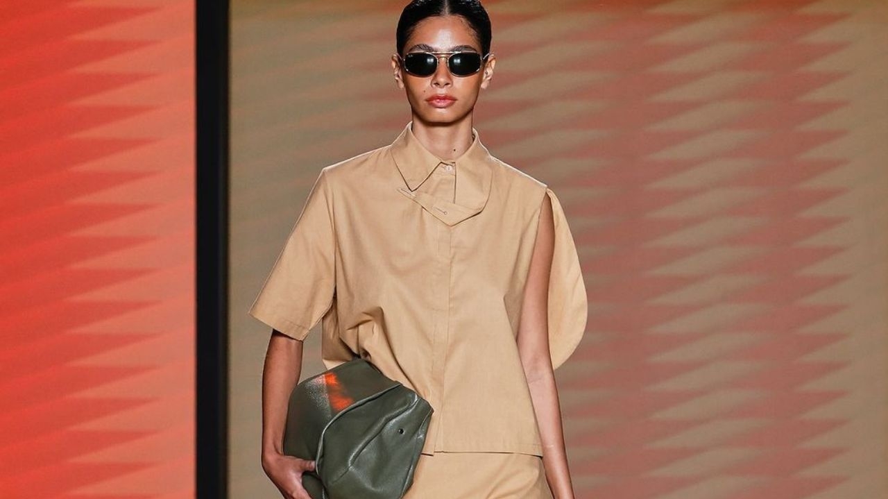 Ângela Brito faz desfile marcante com peças que valorizam as mulheres no SPFW