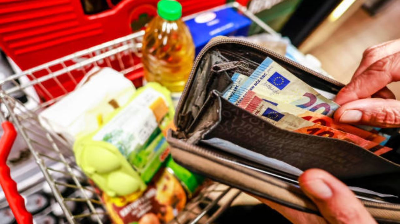 Economia na Alemanha segue em baixa com previsão de continuar em declínio