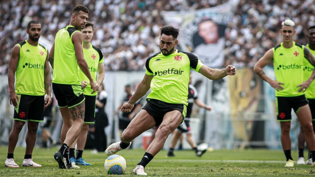 Com muita incerteza, Payet já pode estar de saída do Vasco da Gama