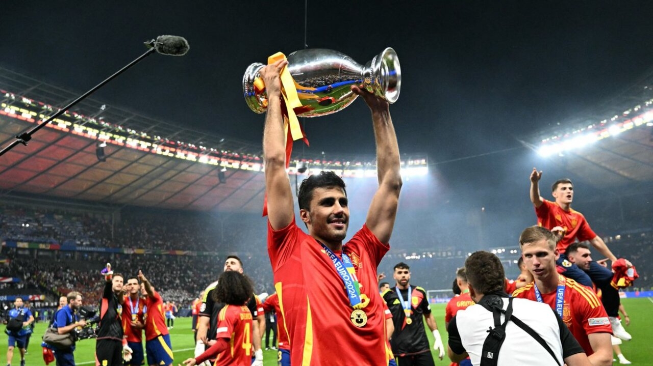 Melhor jogador da Euro e mais de um ano invicto: veja porque Rodri deverá receber a Bola de Ouro