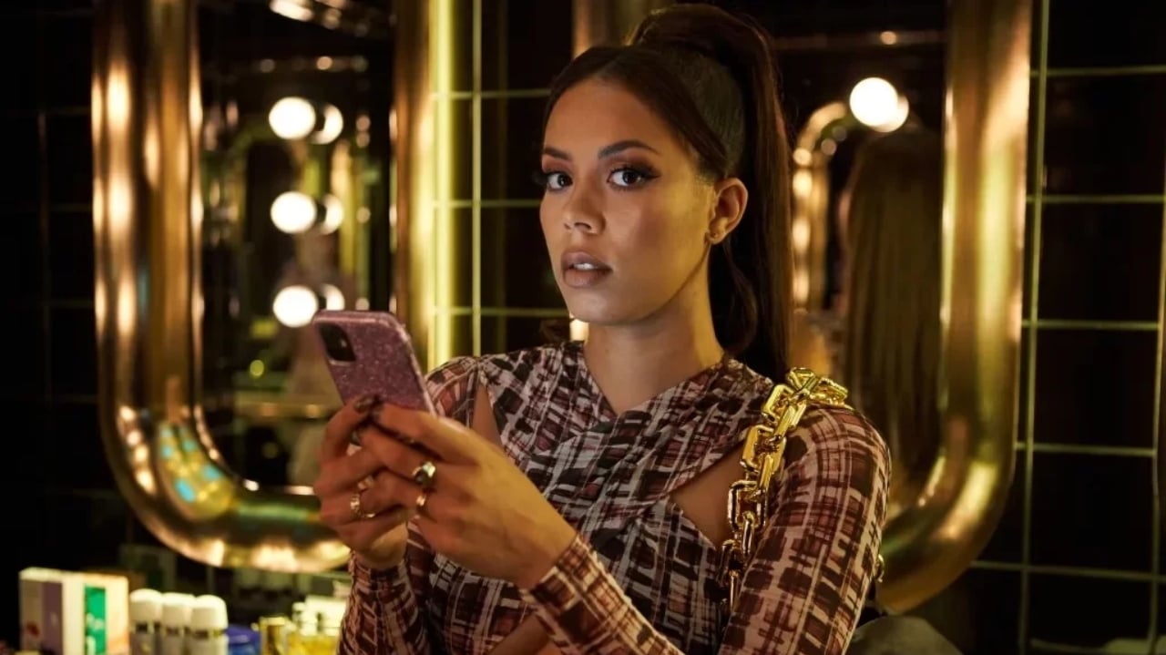 BBC inicia filmagem de nova série de Nicole Lecky, autora de “Mood”