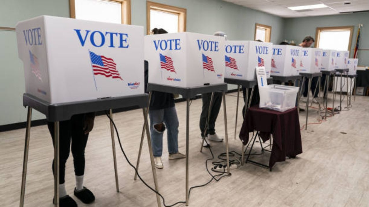 Kamala e Trump disputam votos nas eleições dos EUA