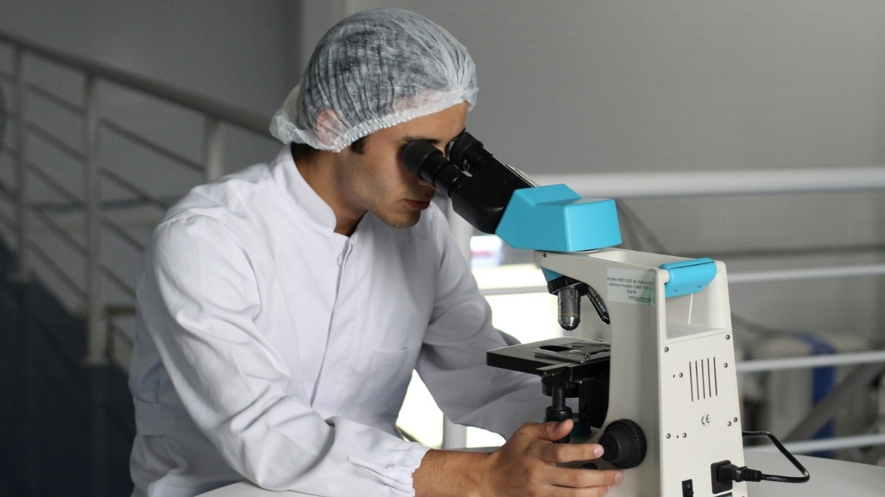 Brasil produz primeira caneta de adrenalina nacional, para tratamentos de alergia grave