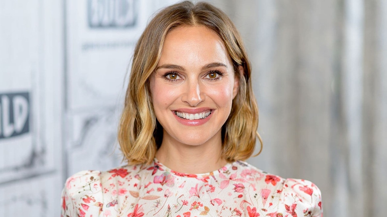 Natalie Portman mostra ter superado o divórcio com Benjamin Millepied