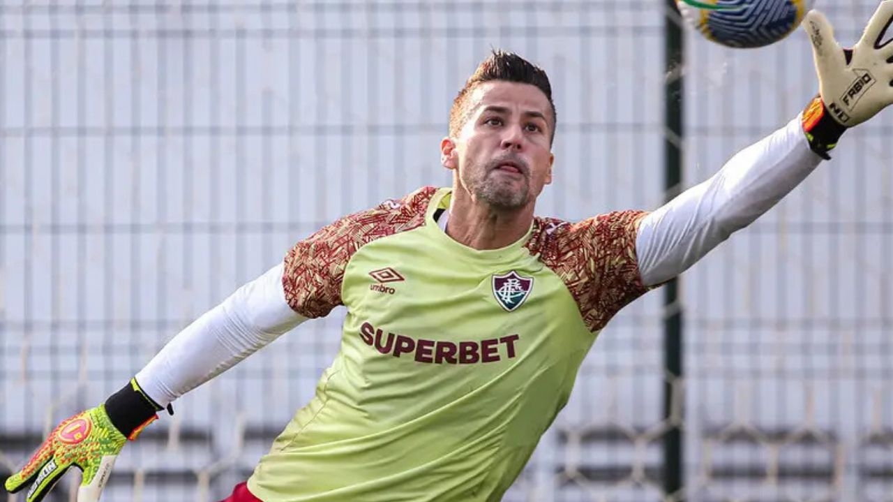 Fluminense luta por mais oito pontos para fugir do rebaixamento