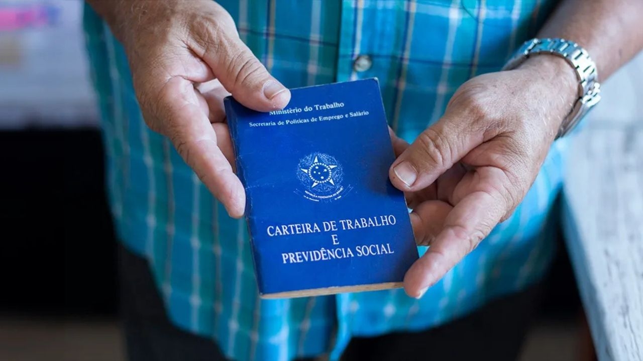 Recorde de pedidos de demissão é registrado em 2024