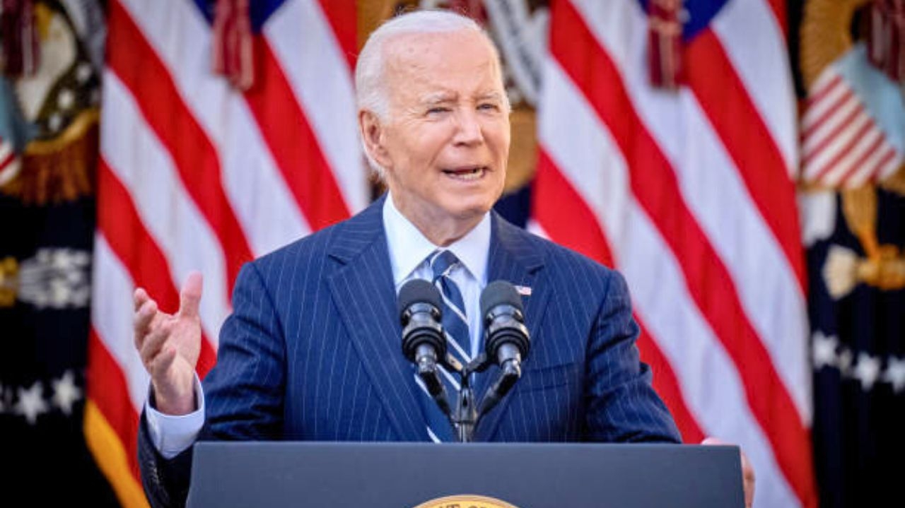 Biden e Trump se encontram na Casa Branca para discutir transição pacífica de poder