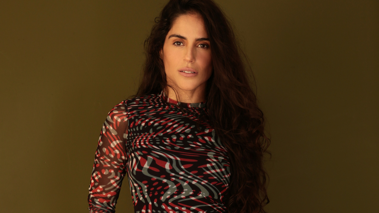 Estrelando suspense místico, Camilla Camargo fala sobre sua primeira protagonista nas telonas