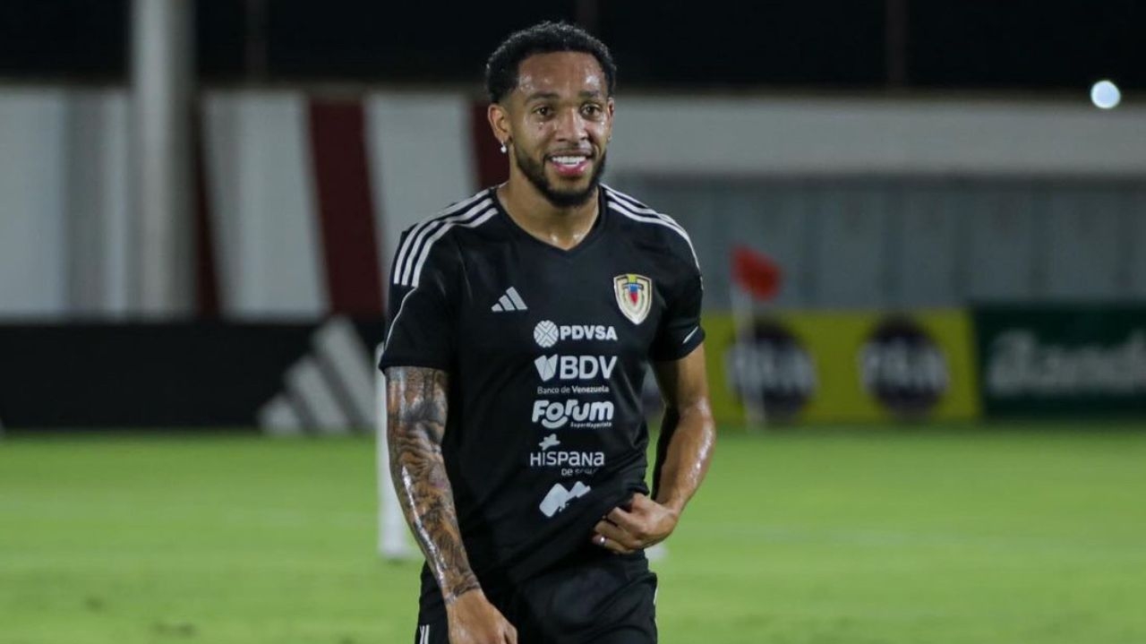 Lesão de José Martínez nas Eliminatórias Sul-Americanas preocupa Corinthians