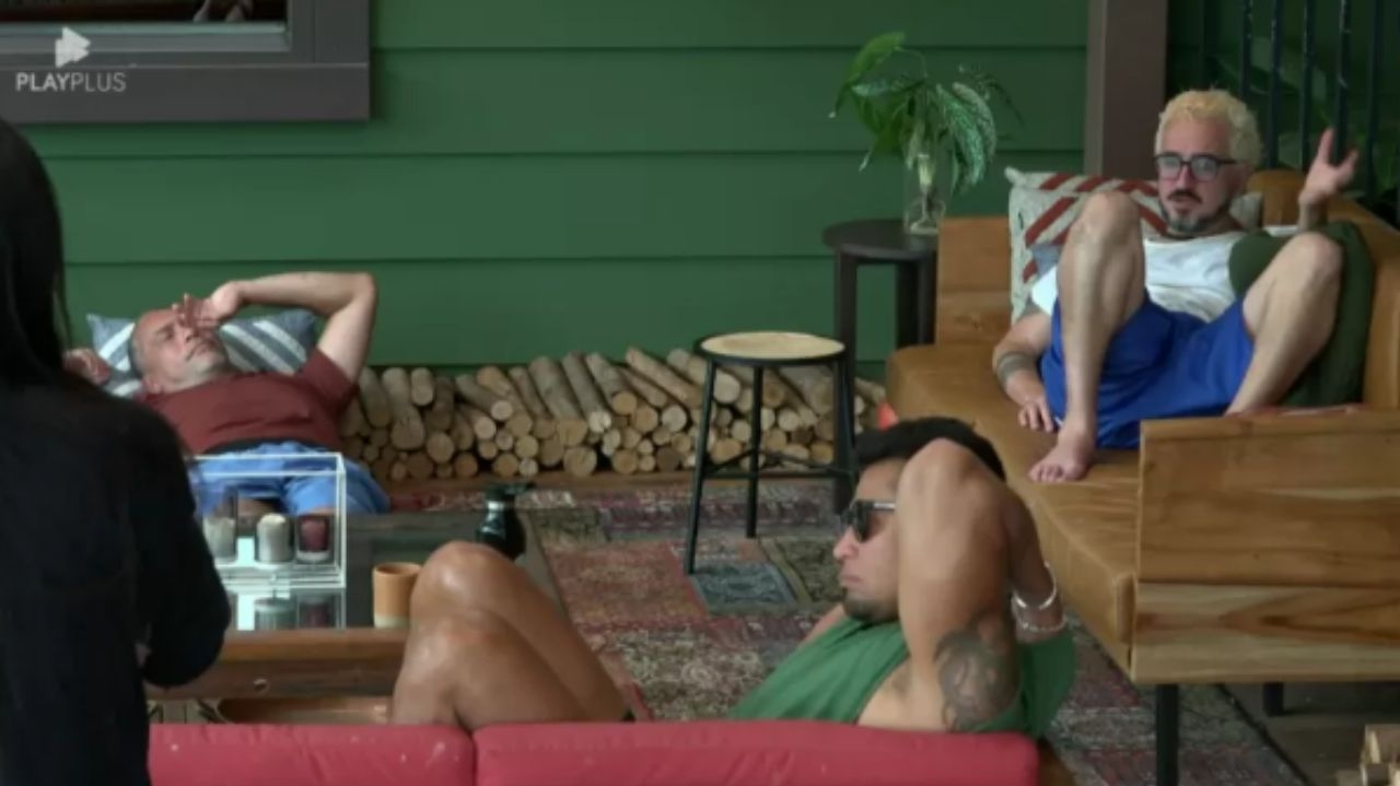 A Fazenda 16: Fernando revela que Gizelly o “sufocava”