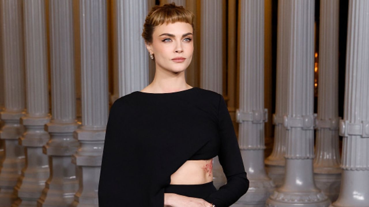 Cara Delevigne vende antiga mansão 6 meses após incêndio, por  R$ 26,6 milhões