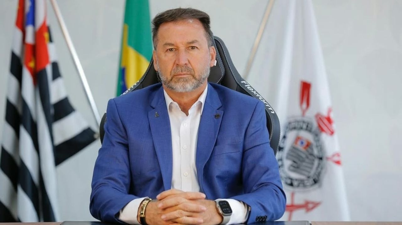 Augusto Melo faz carta aberta durante processo de impeachment no Corinthians