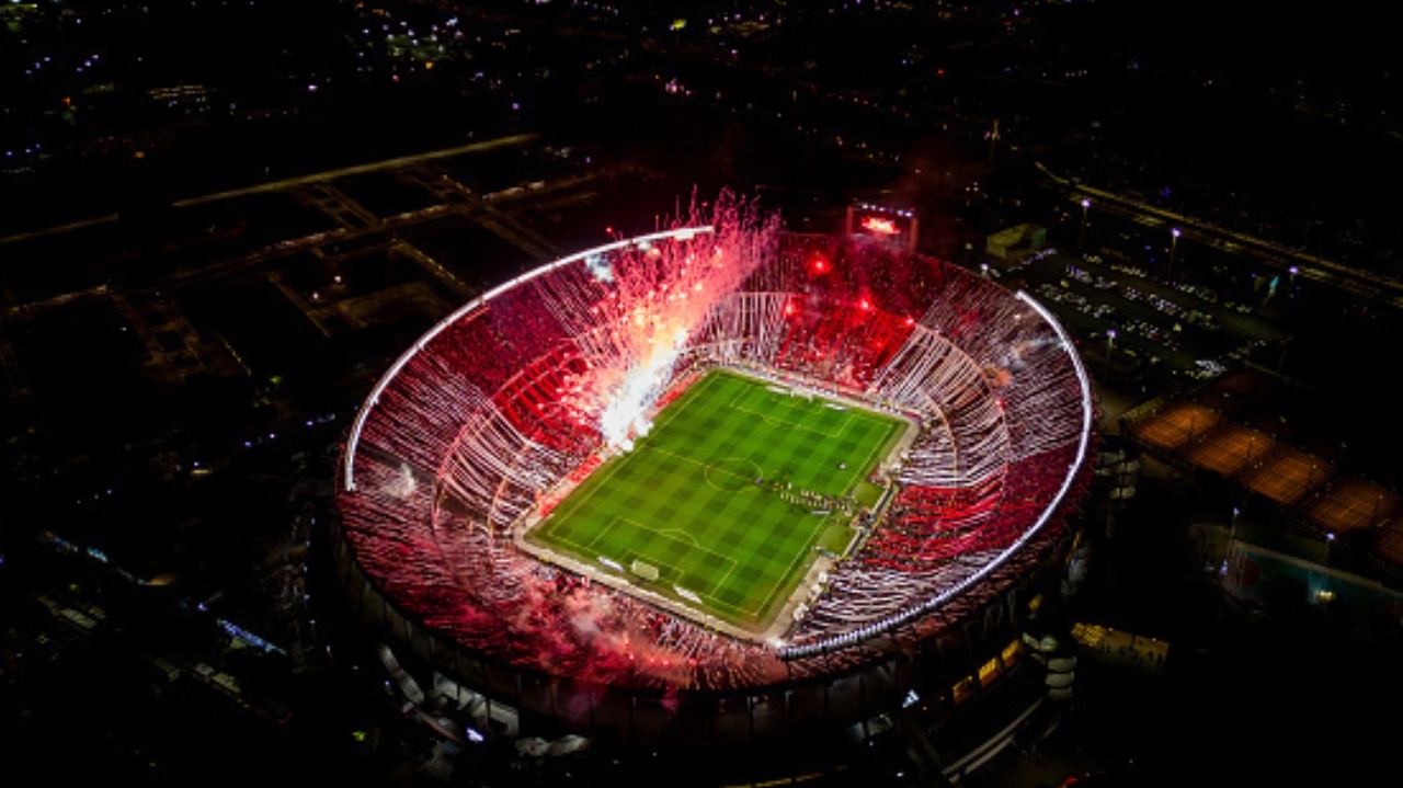 Final da Libertadores entre Botafogo e Atlético Mineiro terá recorde de público