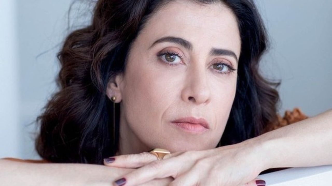 Fernanda Torres brilha com suas escolhas para os tapetes vermelhos de “Ainda Estou Aqui”