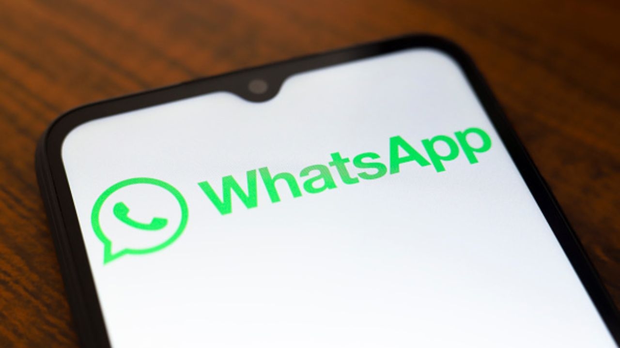 WhatsApp terá pagamento via cartão de débito encerrada em dezembro