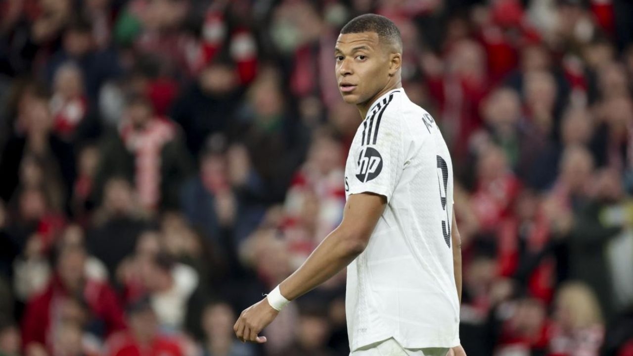 Real Madrid perde novamente e Mbappé é alvo de críticas