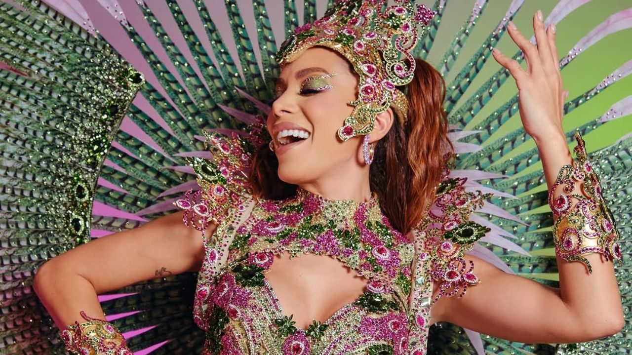 Anitta lança álbum com o clima de Carnaval