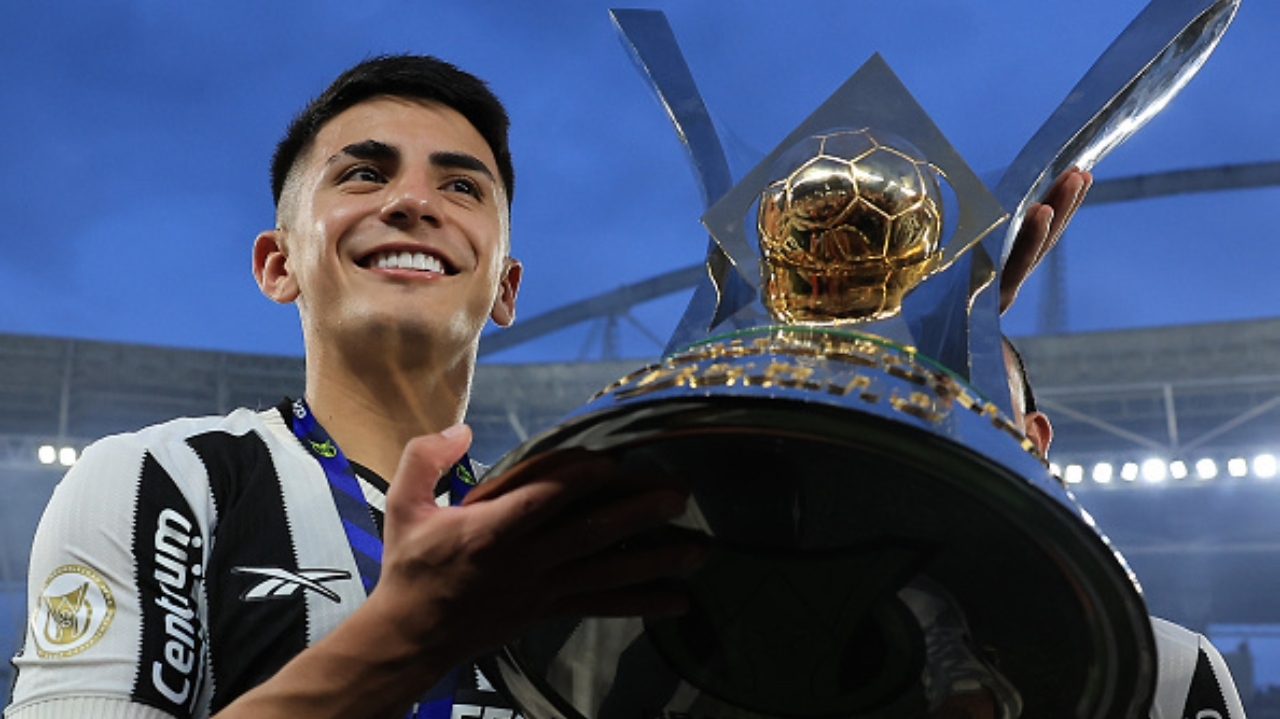 Thiago Almada volta ao Catar para tentar conquistar seu segundo mundial em dois anos