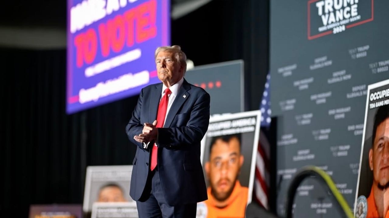 Donald Trump pede que juiz rejeite processo por difamação