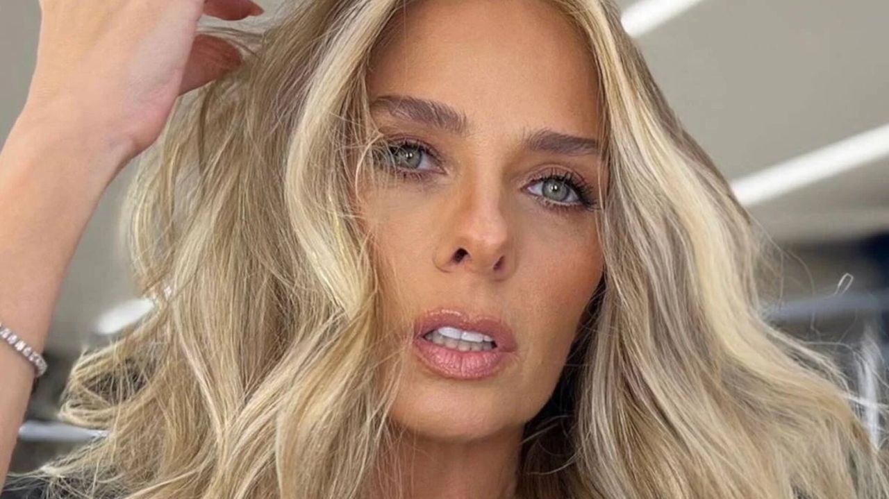 Durante reta final do programa A Fazenda, Adriane Galisteu revela faringite