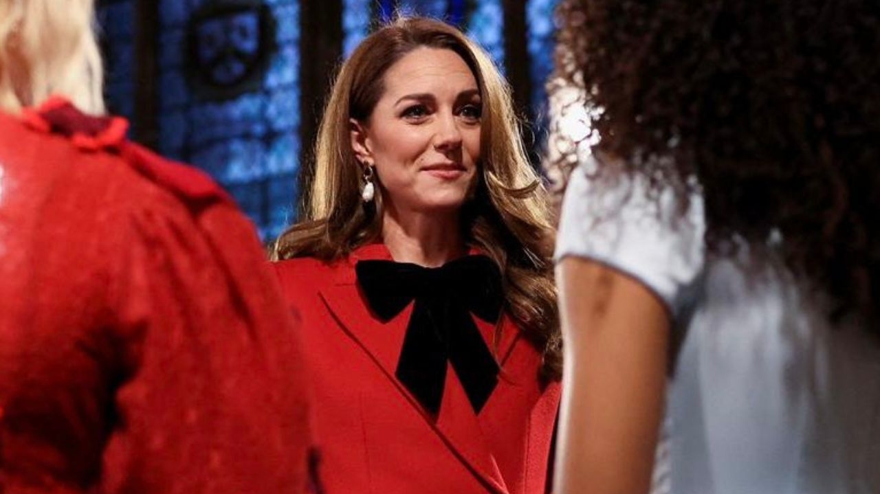 Kate Middleton ‘não está totalmente recuperada’ do câncer, diz um amigo próximo