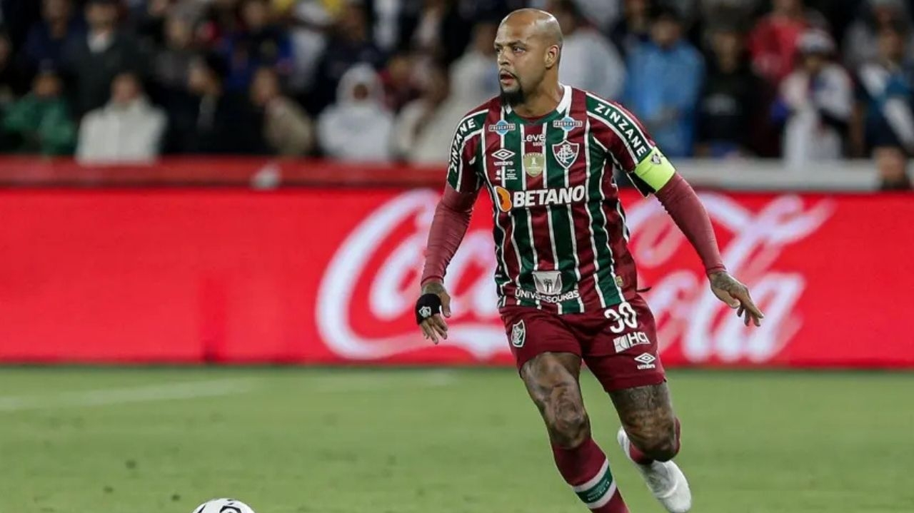 Felipe Melo fecha ciclo no Fluminense e assume novo papel no futebol