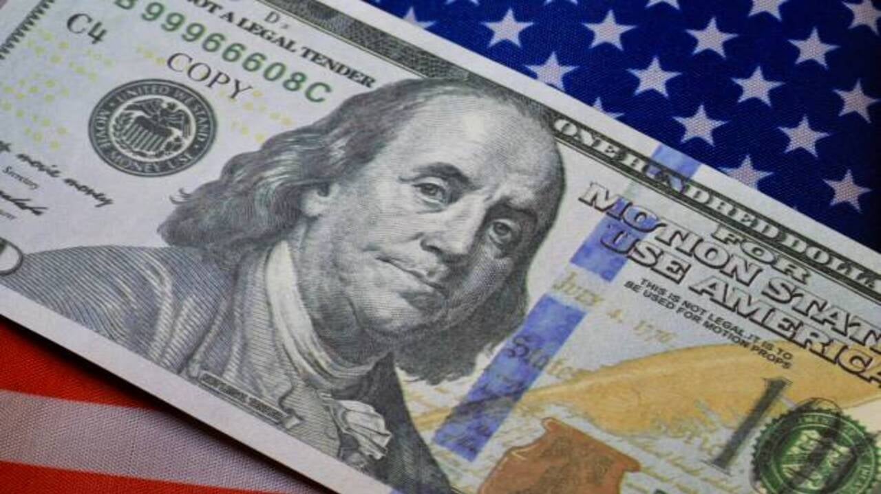 Dólar passa de R$ 6,20 e bate novo recorde, entenda alta
