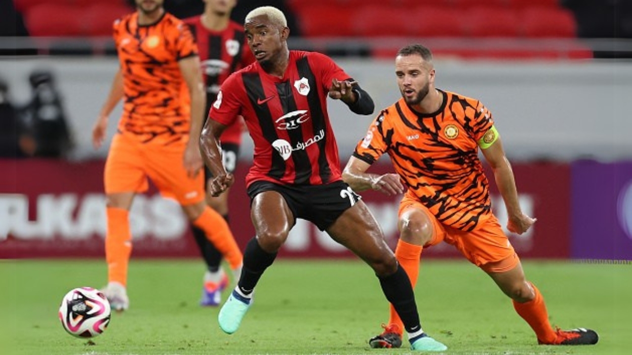 Empresário de Thiago Mendes oferece volante titular do Botafogo a time do Catar