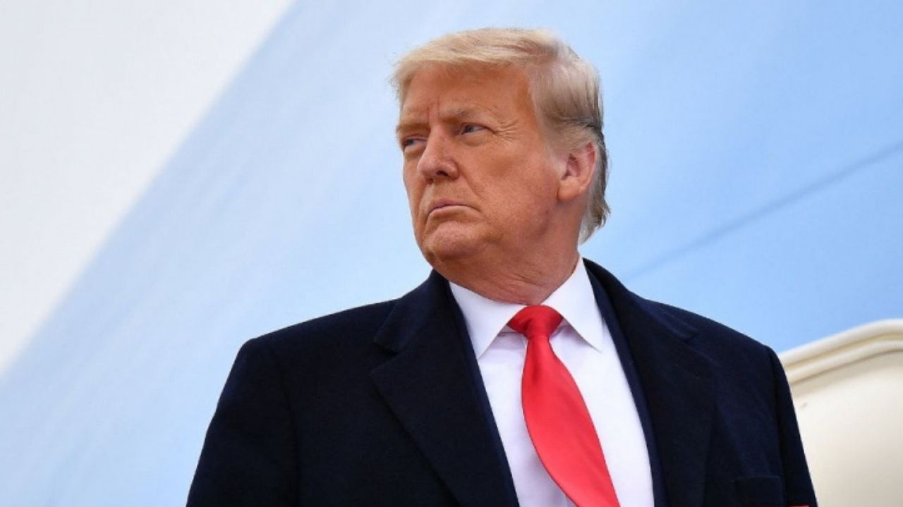 Donald Trump pede tempo para decidir o futuro do TikTok nos Estados Unidos