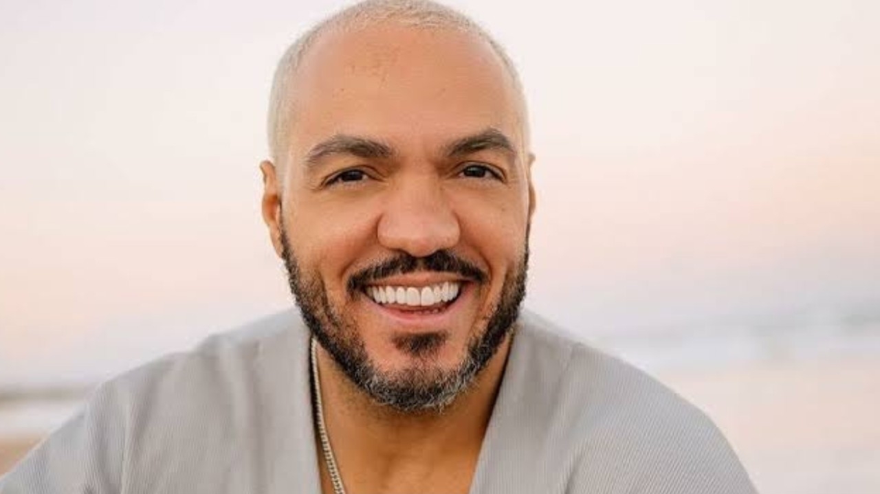 Belo inicia o ano com novo affair