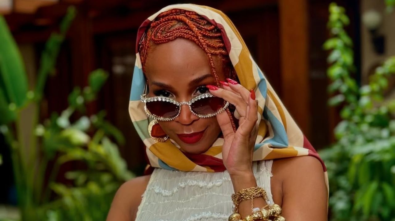 Karol Conká marca presença em chamada de “Bodas de Prata” do BBB 25