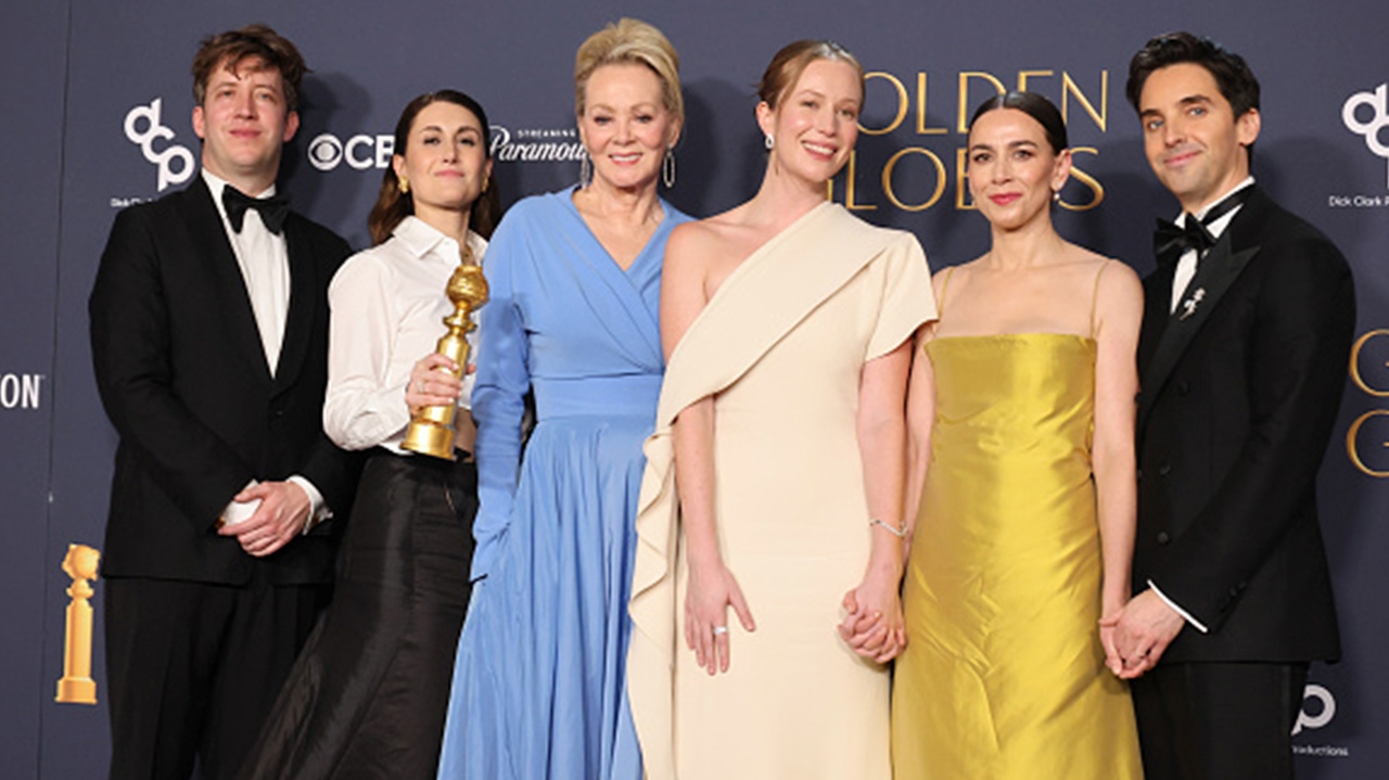 Globo de Ouro: Hacks vence a categoria Melhor Série de Comédia ou Musical