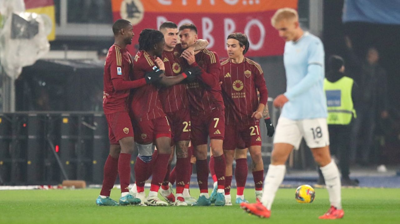 Roma vence Lazio no Derby della Capitale e segue em ascensão na Serie A