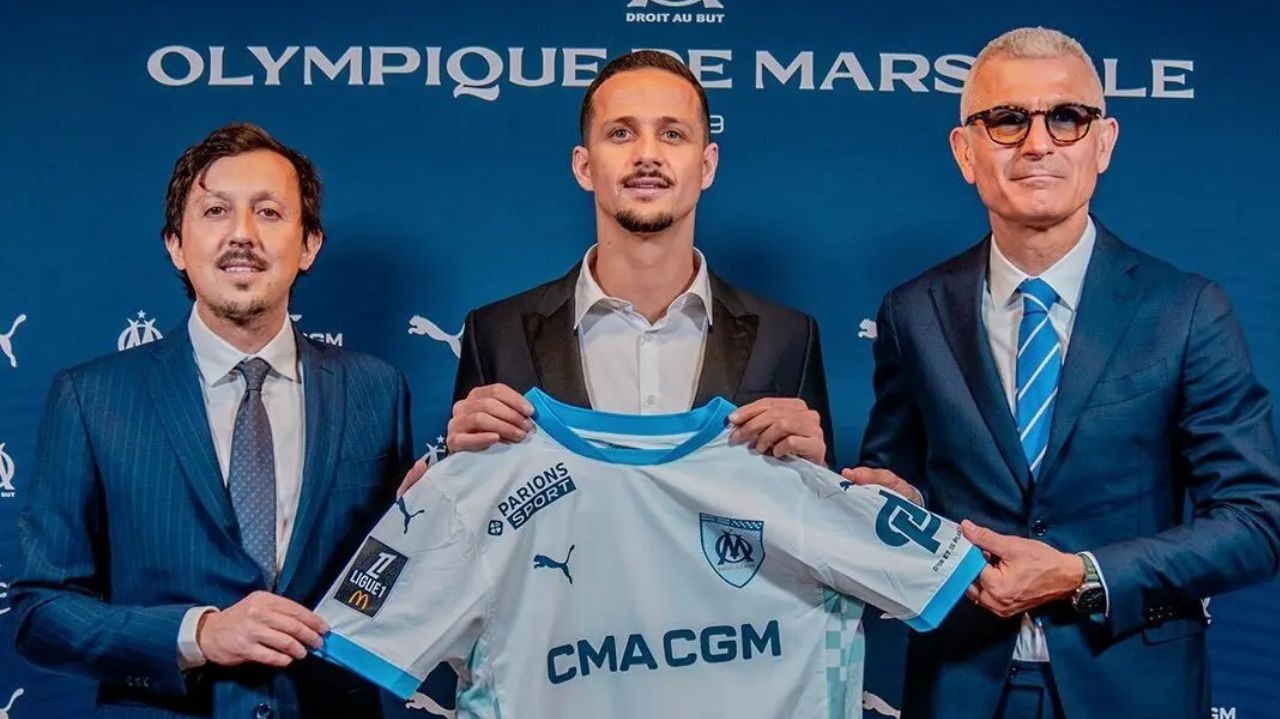 Zagueiro oferecido a time brasileiro é anunciado em equipe francesa