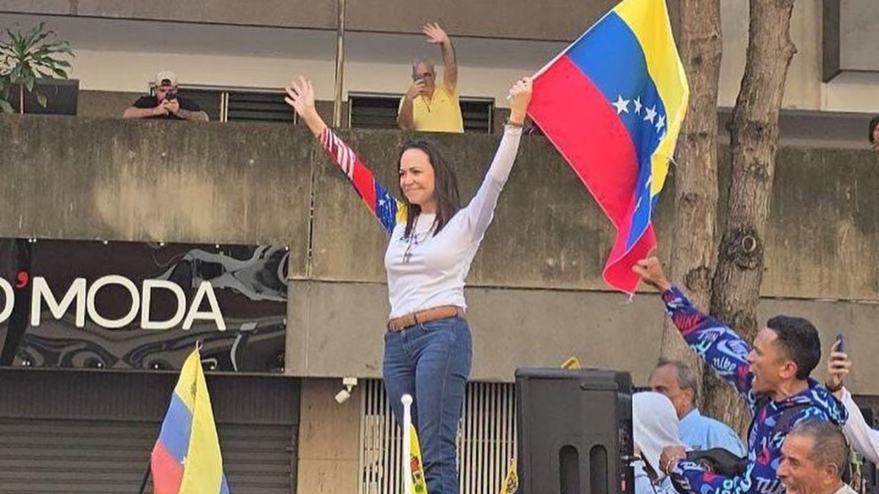 Oposição na Venezuela denuncia prisão de María Corina Machado