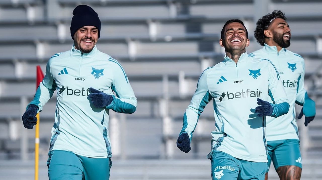 Cruzeiro encerra as contratações com nomes de peso para a temporada de 2025