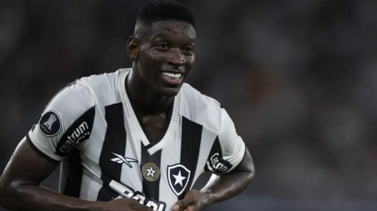 Botafogo: Zenit oficializa contratação de Luiz Henrique e vendas de Wendel e Artur ao clube