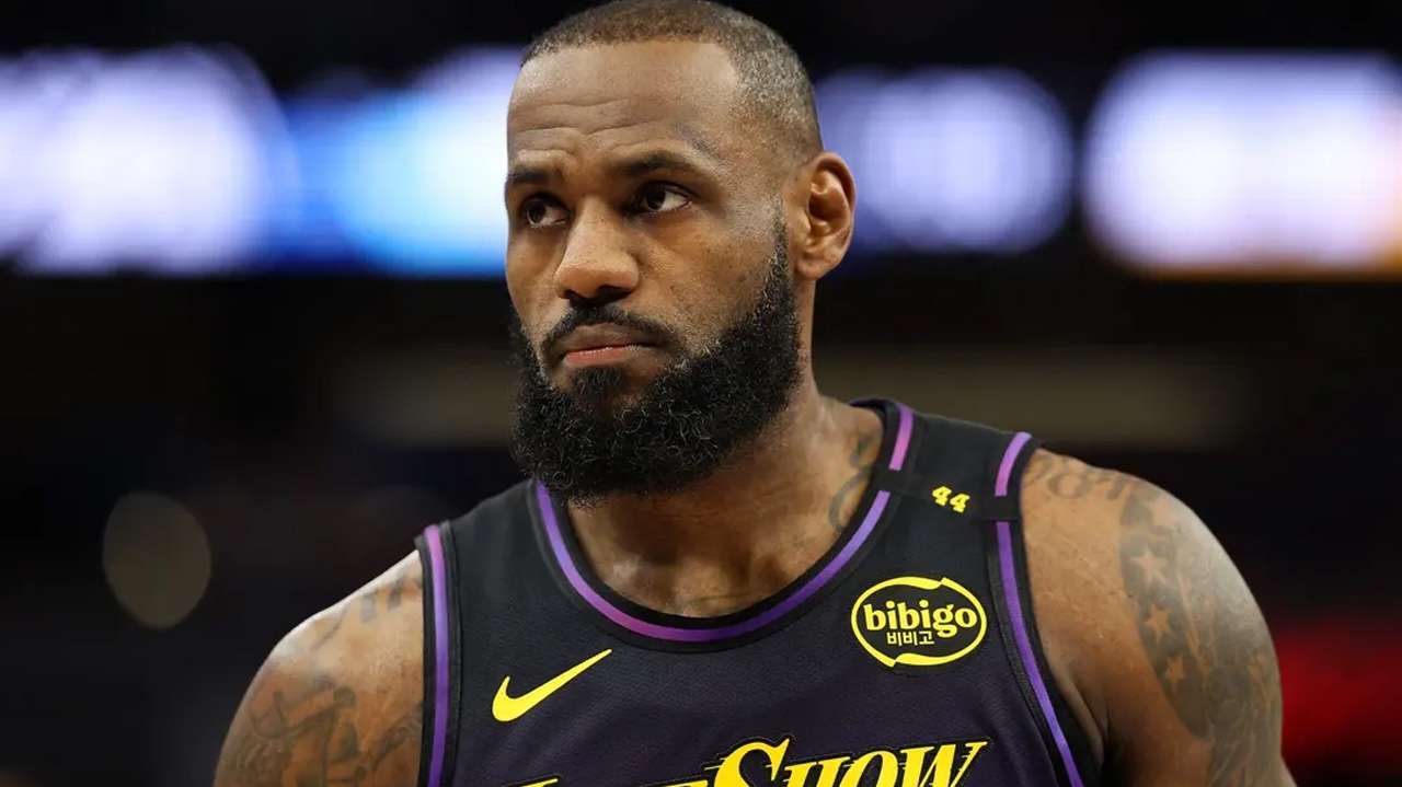 LeBron James relembra jogo contra Michael Jordan: “Eu estava acabando com os caras”