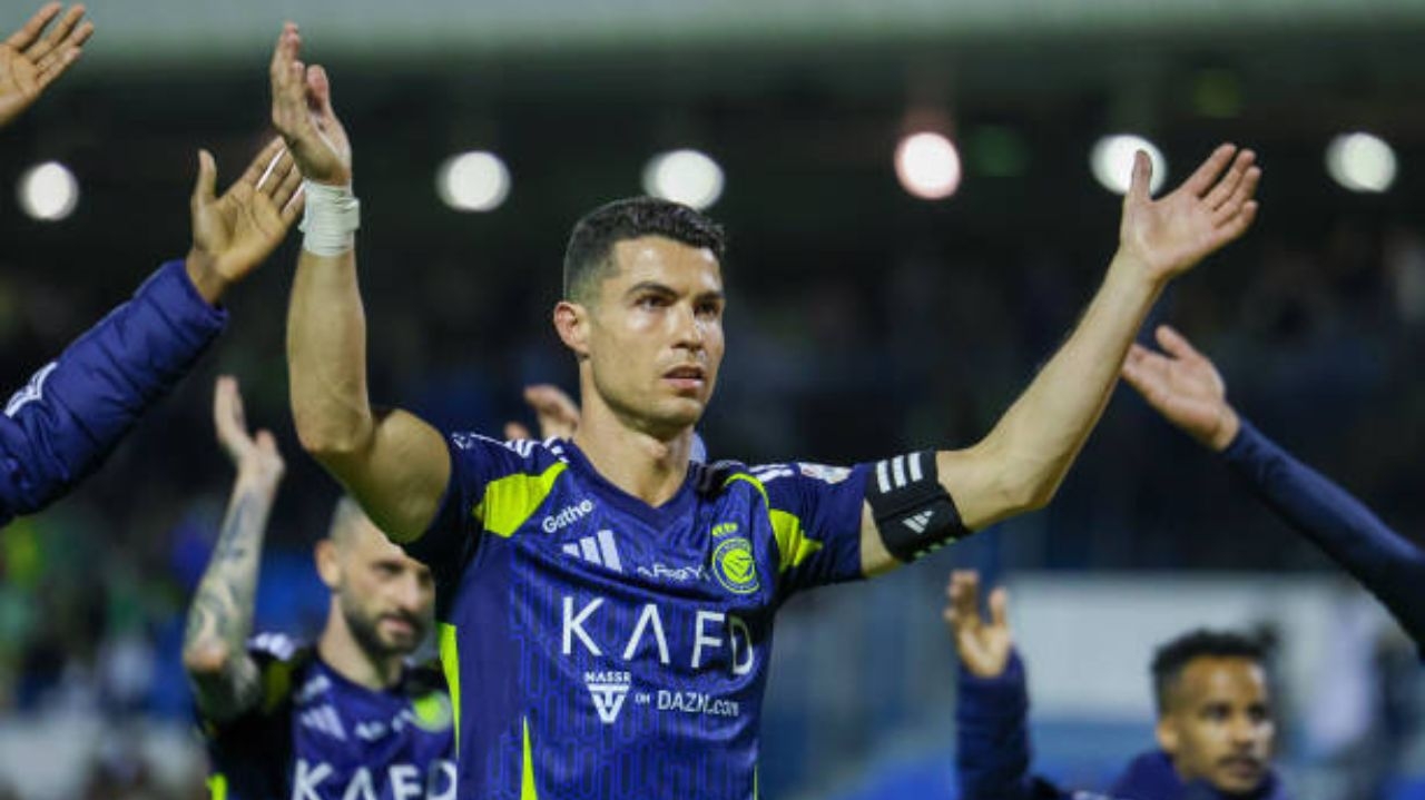 CR7 atinge a marca de 100 participações pelo Al-Nassr após marcas dois gols