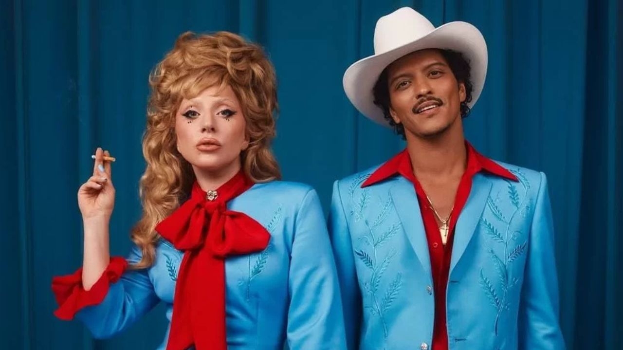 “Die With a Smile” de Lady Gaga e Bruno Mars fica no topo da Hot 100 e supera Bad Bunny