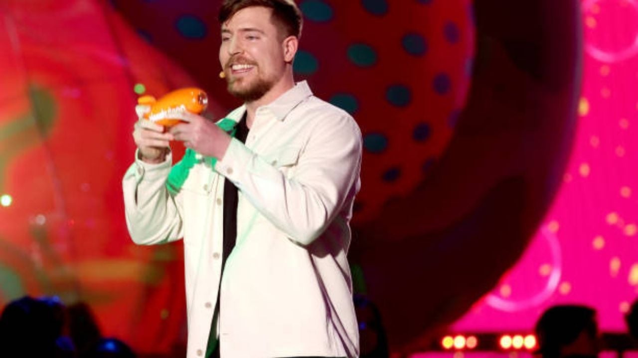 Influenciador MrBeast demonstra interesse em comprar o TikTok