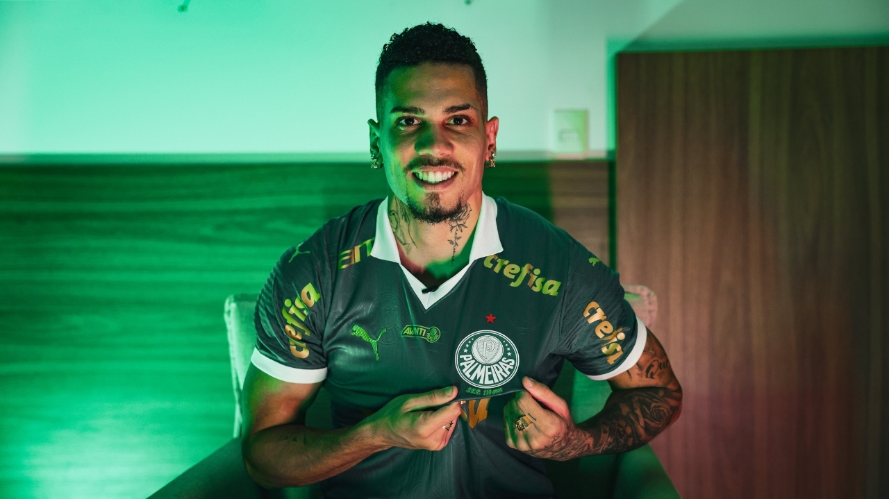 Paulinho tem contrato formalizado na CBF e é oficialmente jogador do Palmeiras