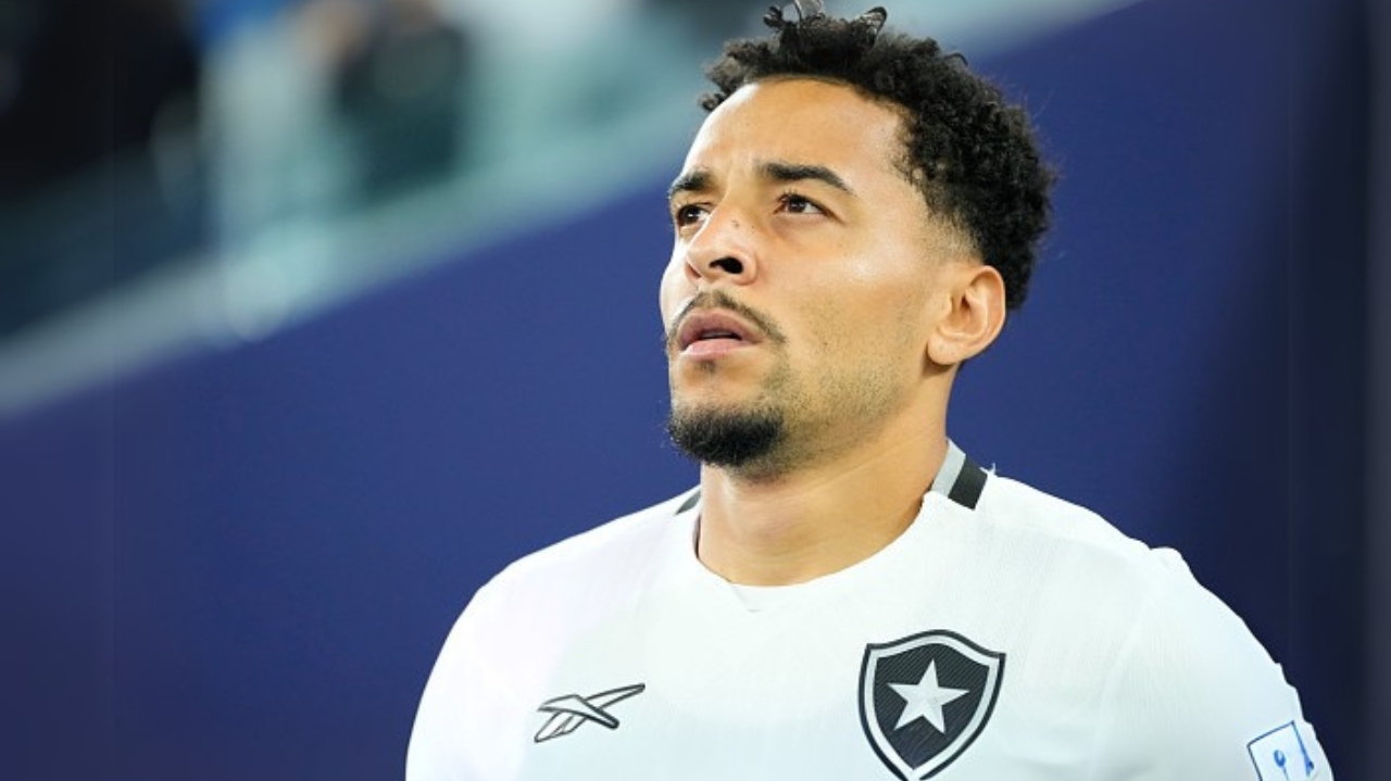 Atlético Mineiro não desiste de Gregore e aumenta proposta pelo volante do Botafogo