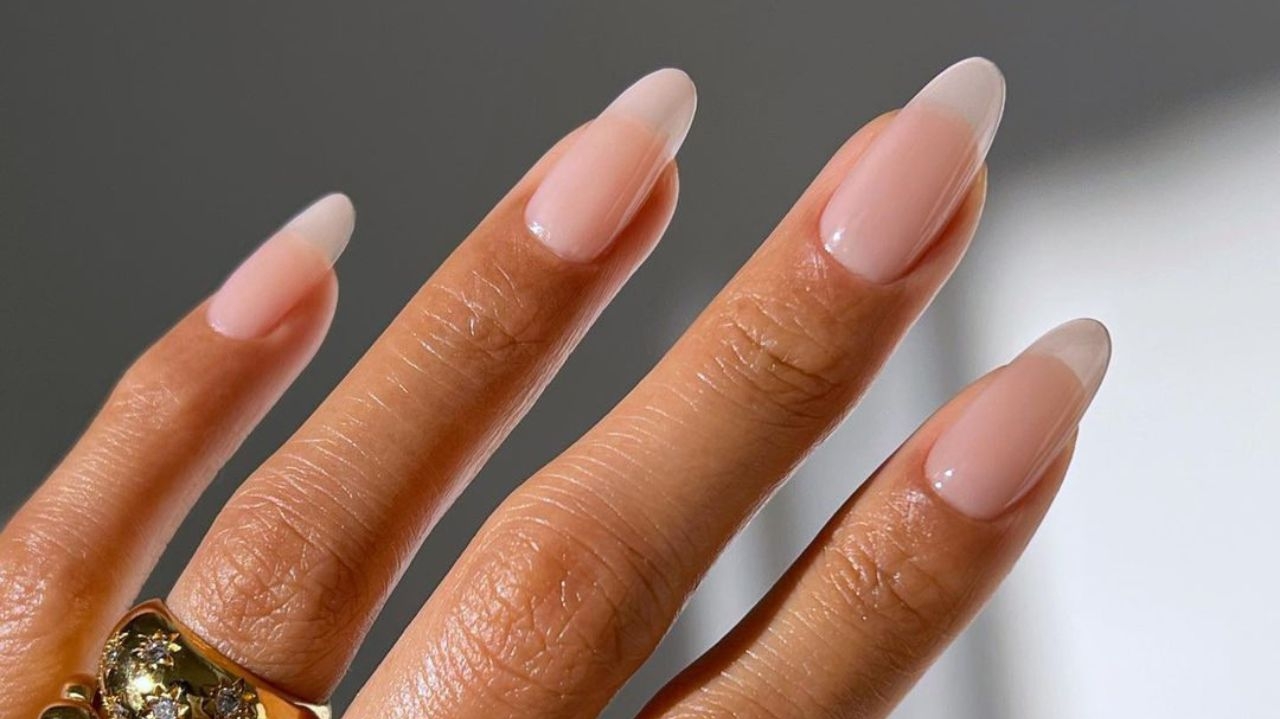 Soap Nails: conheça o estilo de unhas que promete ser tendência em 2025