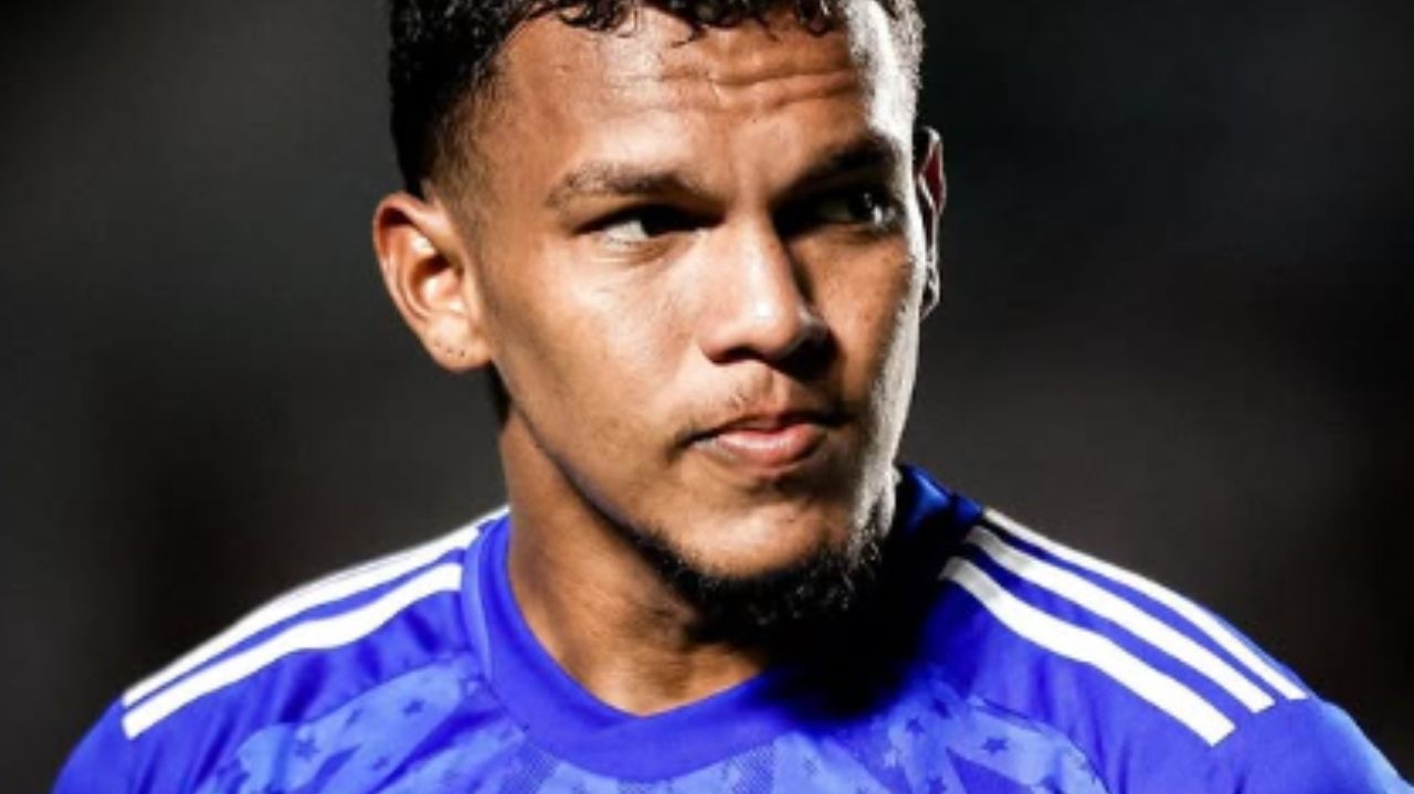 Santos: clube contrata Gabriel Veron por empréstimo e negocia compra de Zé Rafael